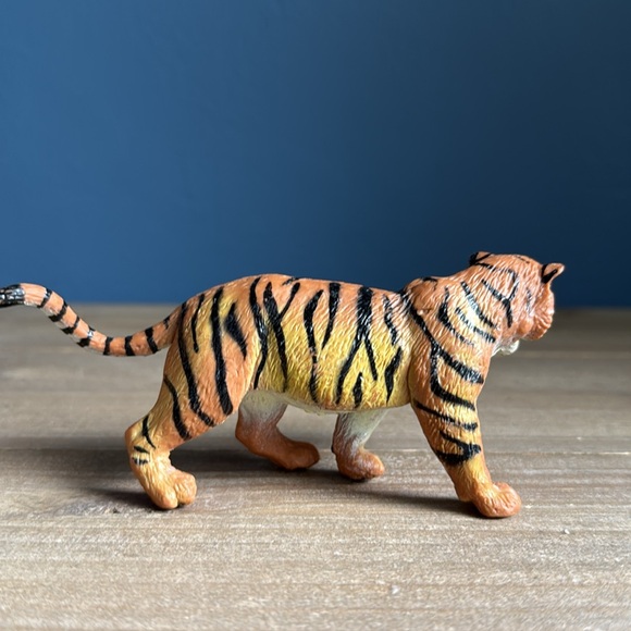 VTG | Safari LTD Lions Tigers Cheetah Figurines - Picture 10 of 15